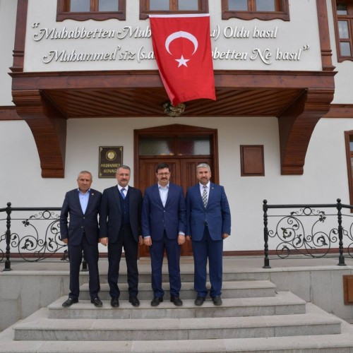 Ankara Büyükşehir Belediyesi Meclis Başkan Vekili Sn. Av. Fatih ÜNAL ve Bülent YAĞMUR, Başkanımız Sn. Dr. Duhan KALKAN'ı ziyaret etti