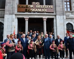 Başkanla Fotoğraflar